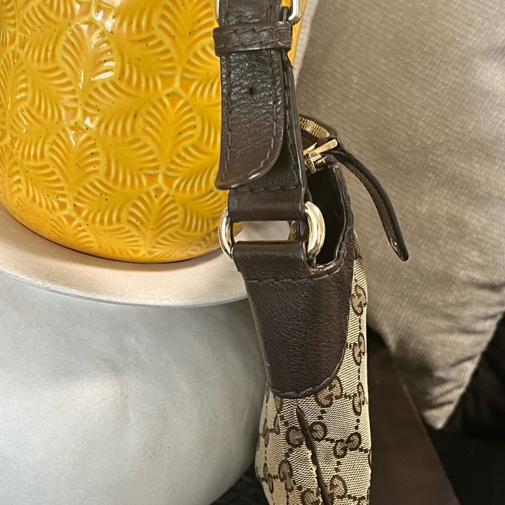 Pre-owned Gucci Charlotte GG Canvas Shoulder Bag - Picture 5 of 16